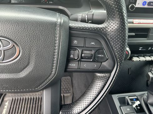 Used 2025 Toyota Tacoma SR5 RWD image 20