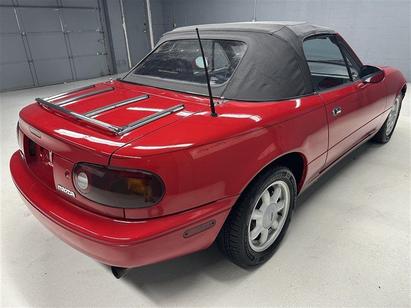 Used 1990 MAZDA MX-5 Miata RWD image 14