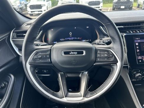 Certified 2022 Jeep Grand Cherokee L Laredo image 22