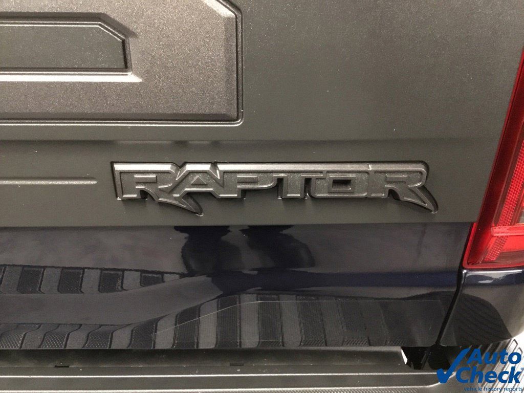 Used 2023 Ford F150 Raptor w/ Raptor 37 Performance Package AWD/4WD image 10