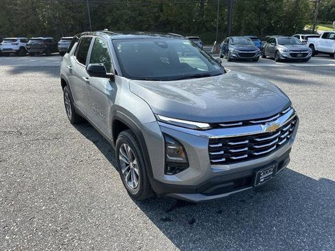 Certified 2025 Chevrolet Equinox LT w/ Safety and Technology Package image 7