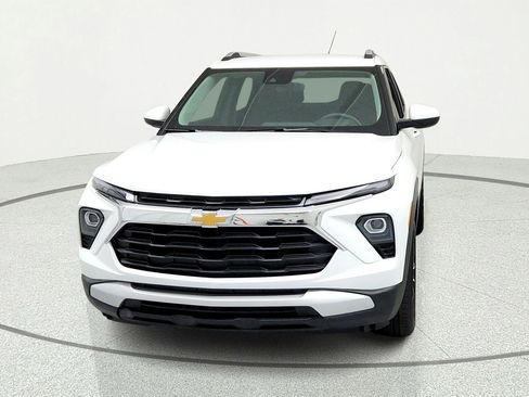 Used 2024 Chevrolet TrailBlazer LT AWD/4WD image 8