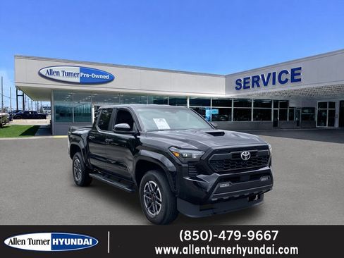 Used 2024 Toyota Tacoma TRD Sport w/ TRD Sport Upgrade Package RWD image 1