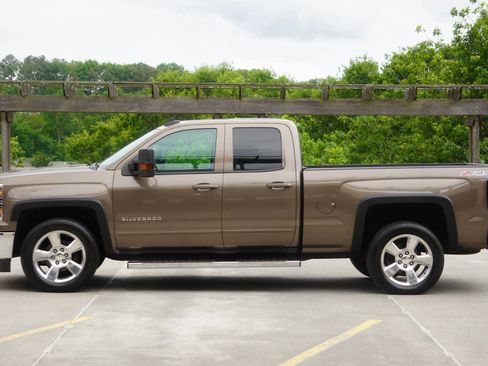 Used 2015 Chevrolet Silverado 1500 LT w/ LT Convenience Package AWD/4WD image 7