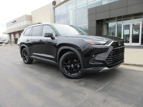 Used 2024 Toyota Grand Highlander Platinum image 14