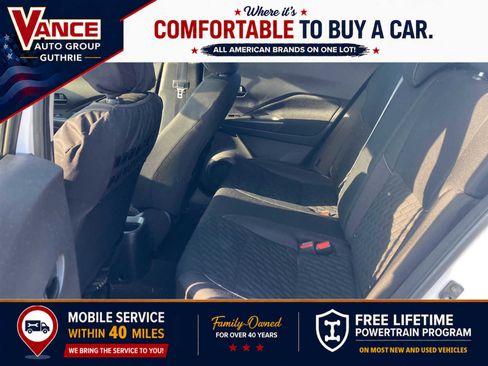 Used 2022 Nissan Kicks S FWD image 4