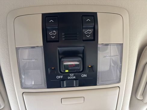 Used 2023 Lexus GX 460 Premium image 37