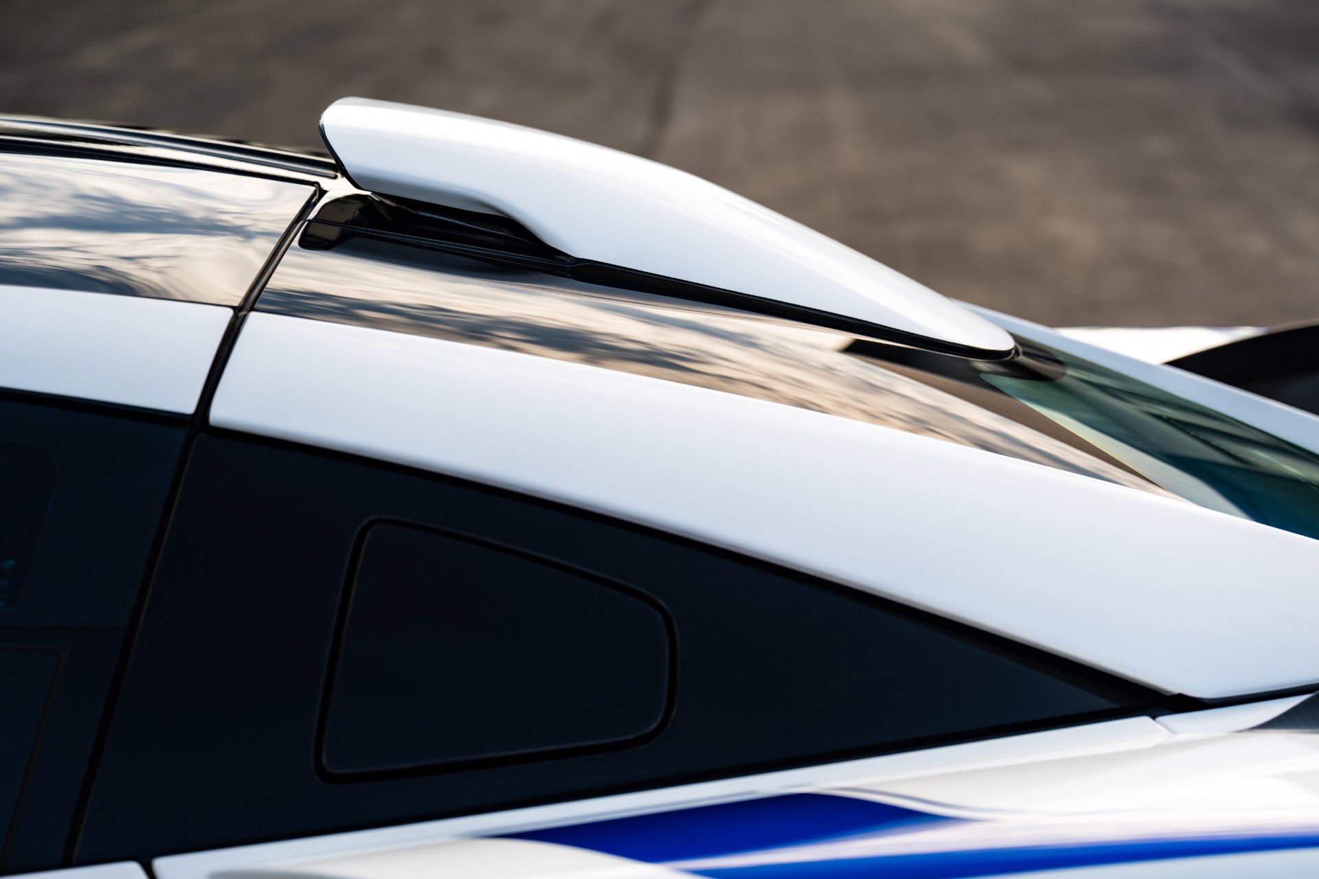 Used 2019 McLaren Senna RWD image 50