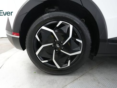 Used 2024 Hyundai Ioniq 5 SEL RWD image 22