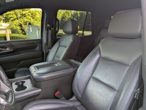 Used 2021 Chevrolet Tahoe LT AWD/4WD image 11