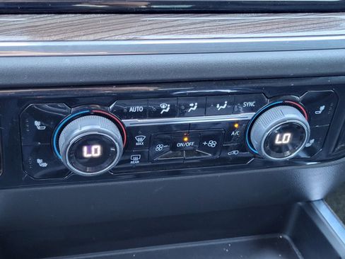 Used 2023 Chevrolet Silverado 1500 RST image 23