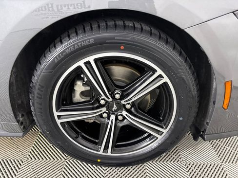 Used 2025 Ford Mustang Premium RWD image 29