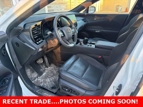 Used 2024 Lexus RX 350 image 2