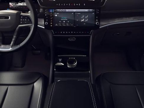 New 2026 Jeep Grand Cherokee L Limited image 14