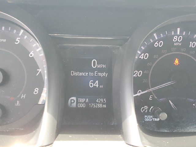 Used 2015 Toyota Avalon XLE FWD image 27