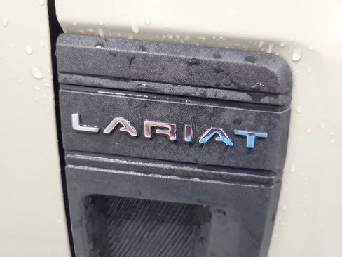 Used 2024 Ford Maverick Lariat AWD/4WD image 22