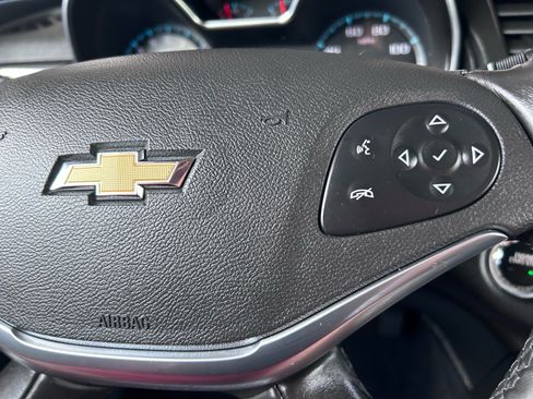 Used 2019 Chevrolet Impala Premier FWD image 23