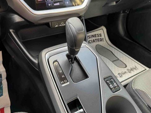 Used 2024 Subaru Crosstrek 2.0i Premium AWD/4WD image 18