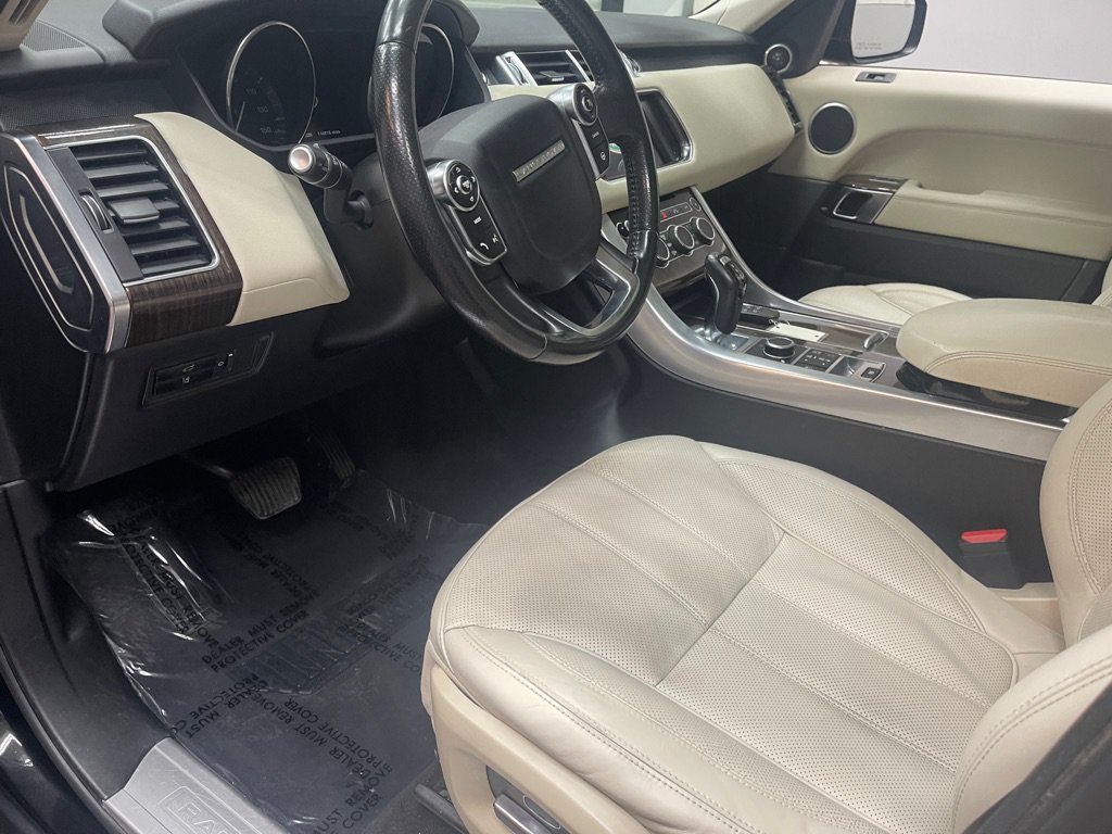 Used 2015 Land Rover Range Rover Sport HSE AWD/4WD image 18
