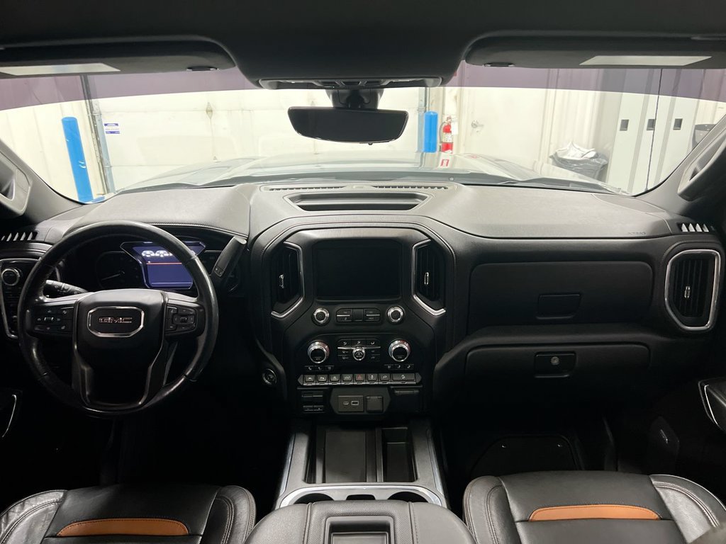 Used 2021 GMC Sierra 1500 AT4 w/ AT4 Value Package AWD/4WD image 10