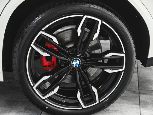 Used 2025 BMW X4 M40i w/ Premium Package AWD/4WD image 7