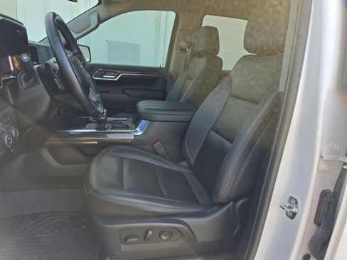 Used 2024 Chevrolet Silverado 1500 RST w/ All Star Edition Plus AWD/4WD image 4