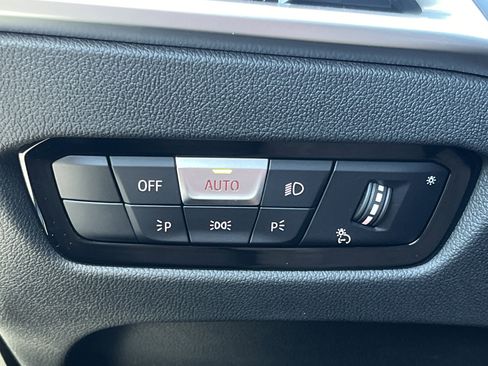 New 2026 BMW 330i Sedan w/ Premium Package image 15