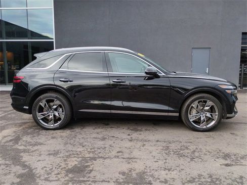 Certified 2023 Genesis Electrified GV70 Advanced image 3