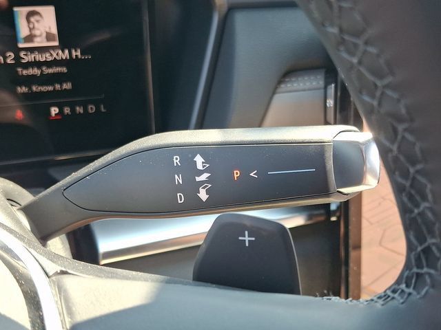 New 2026 GMC Terrain Elevation w/ Elevation Premium Package AWD/4WD image 11