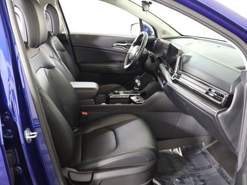 Used 2023 Kia Sportage EX FWD image 31