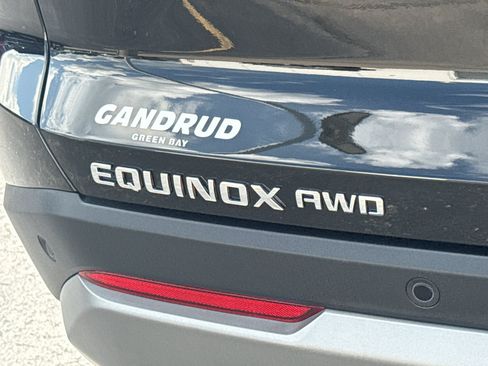 Certified 2025 Chevrolet Equinox LT w/ Convenience Package II AWD/4WD image 8