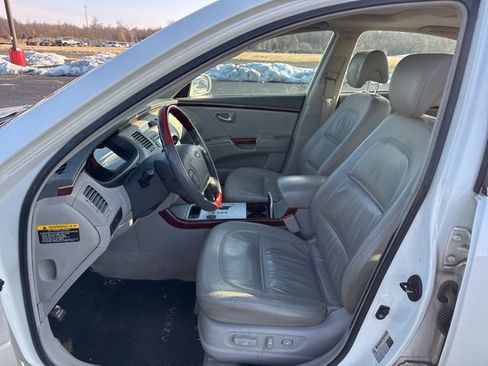 Used 2006 Hyundai Azera Limited image 7