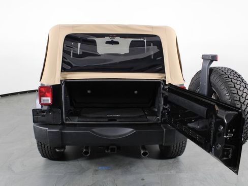 Used 2011 Jeep Wrangler Sport AWD/4WD image 16