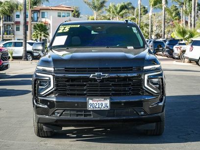 Used 2025 Chevrolet Suburban RST