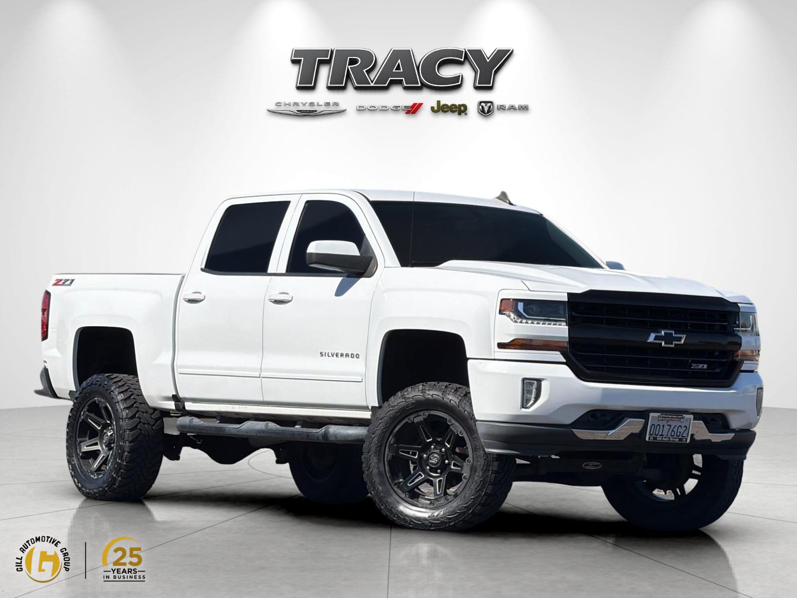 Used 2017 Chevrolet Silverado 1500 LT w/ All Star Edition AWD/4WD image 1