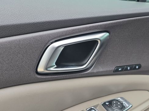 New 2026 Kia Carnival EX FWD image 20