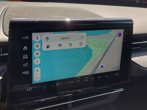 Used 2024 Lincoln Nautilus Reserve w/ Equipment Group 202A image 21