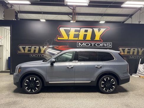Used 2023 Kia Telluride SX Prestige image 2