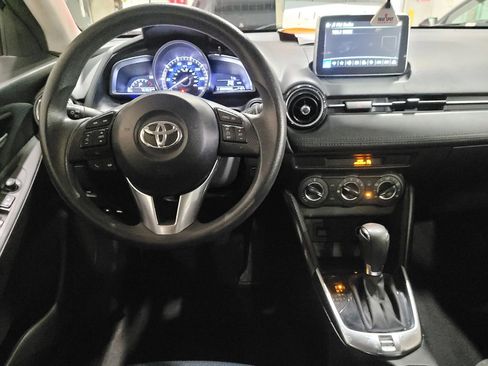 Used 2018 Toyota Yaris iA image 22