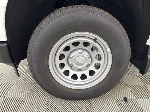 New 2025 Chevrolet Silverado 1500 W/T w/ WT Value Package image 24