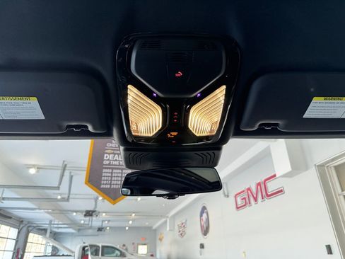 Used 2023 BMW X3 xDrive30i w/ Premium Package image 28