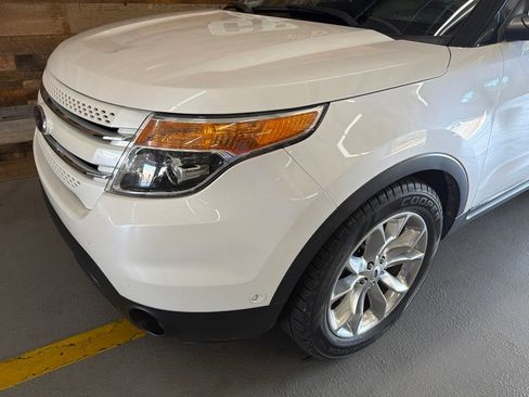 Used 2013 Ford Explorer Limited AWD/4WD image 3