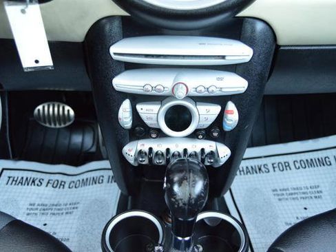 Used 2009 MINI Cooper Clubman S image 26