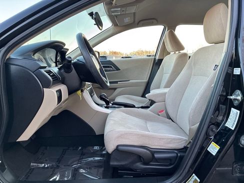 Used 2013 Honda Accord LX image 9