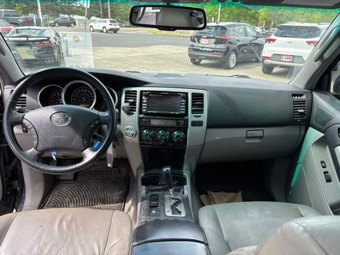 Used 2009 Toyota 4Runner Limited AWD/4WD image 14