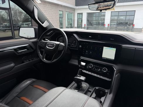 Used 2023 GMC Sierra 1500 AT4 w/ AT4 Premium Package image 33