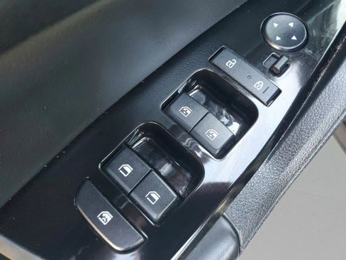 Certified 2025 Kia Sportage EX w/ Premium Package image 18