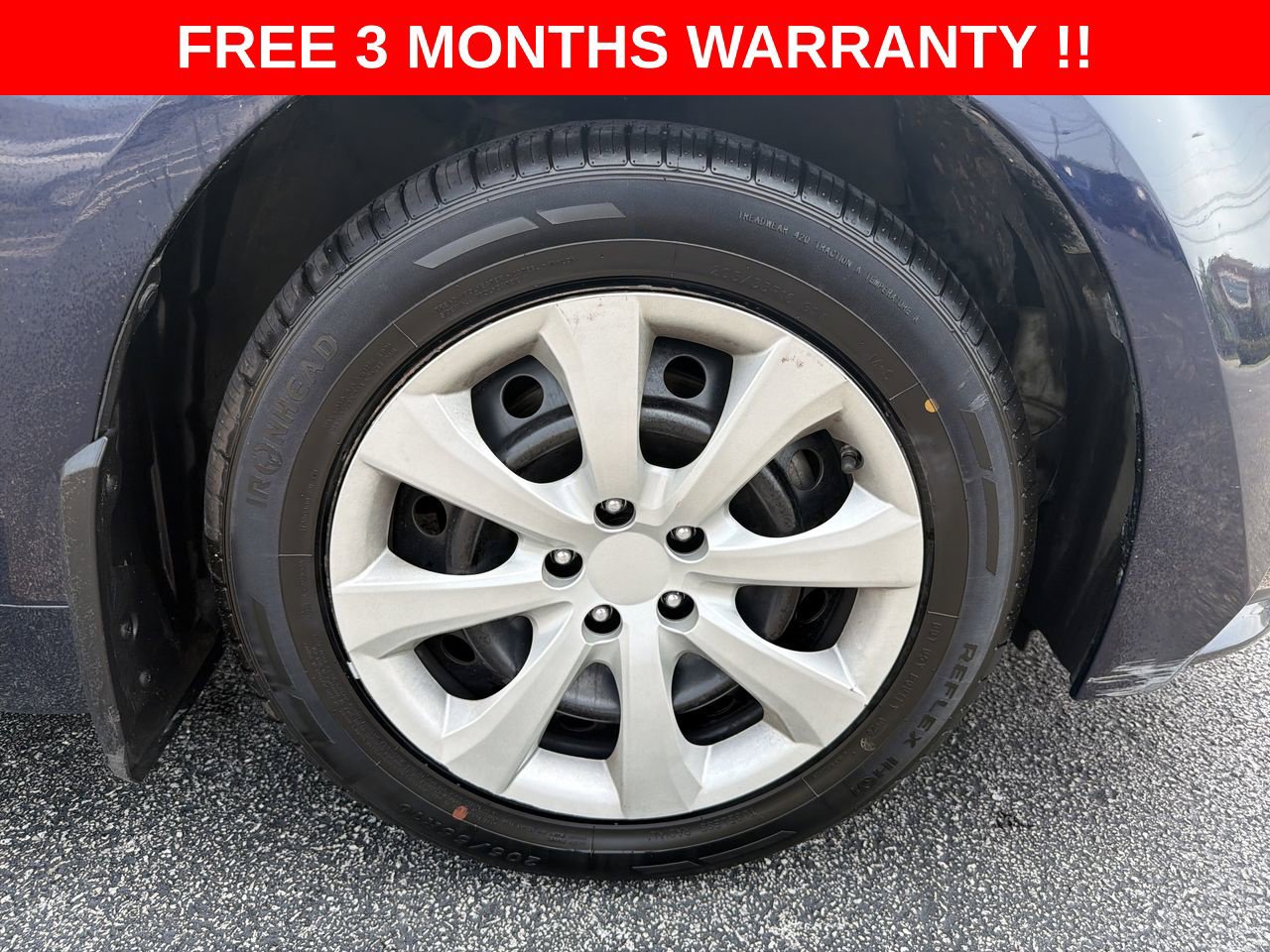 Used 2022 Toyota Corolla LE FWD image 10