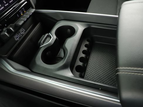 Used 2025 RAM 1500 Lone Star image 17