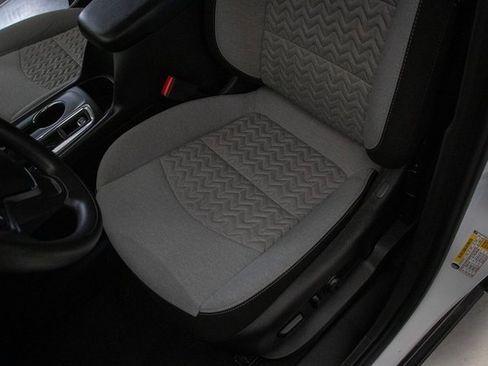 Used 2024 Chevrolet Equinox LS w/ LS Convenience Package image 25